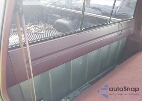 1998 Chevrolet K1500 Fleetside из США, поврежденный, VIN 1GCEK14M5WZ116429